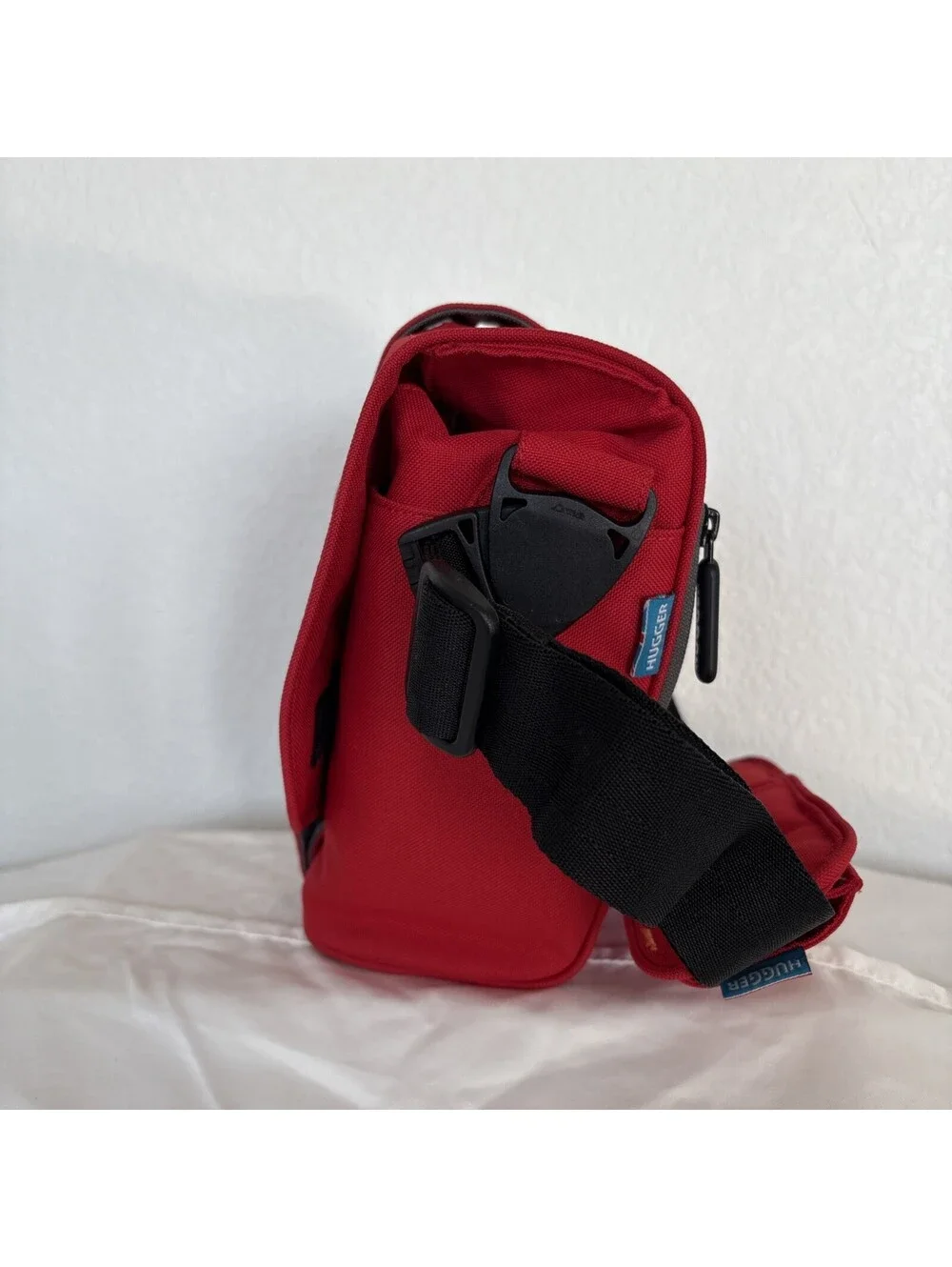 Hugger Crossbody Camera Bag K100